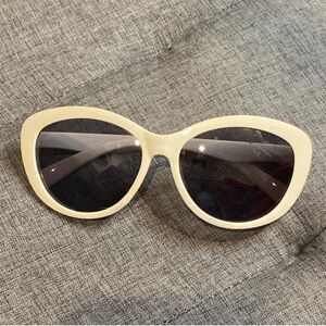 Chic White Sunglasses